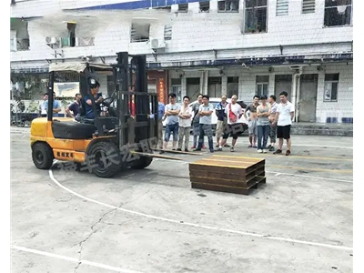 叉車專業駕駛培訓